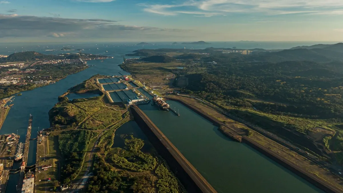 Panama Canal operational regulations and compliance notices